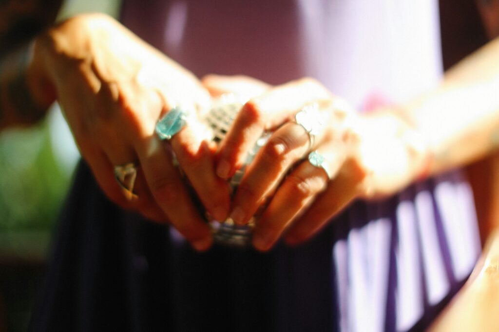Why Does Copper Turn Your Skin Green? guide to copper compounds, oxidation, green marks, moisture, sweat, and jewelry care.