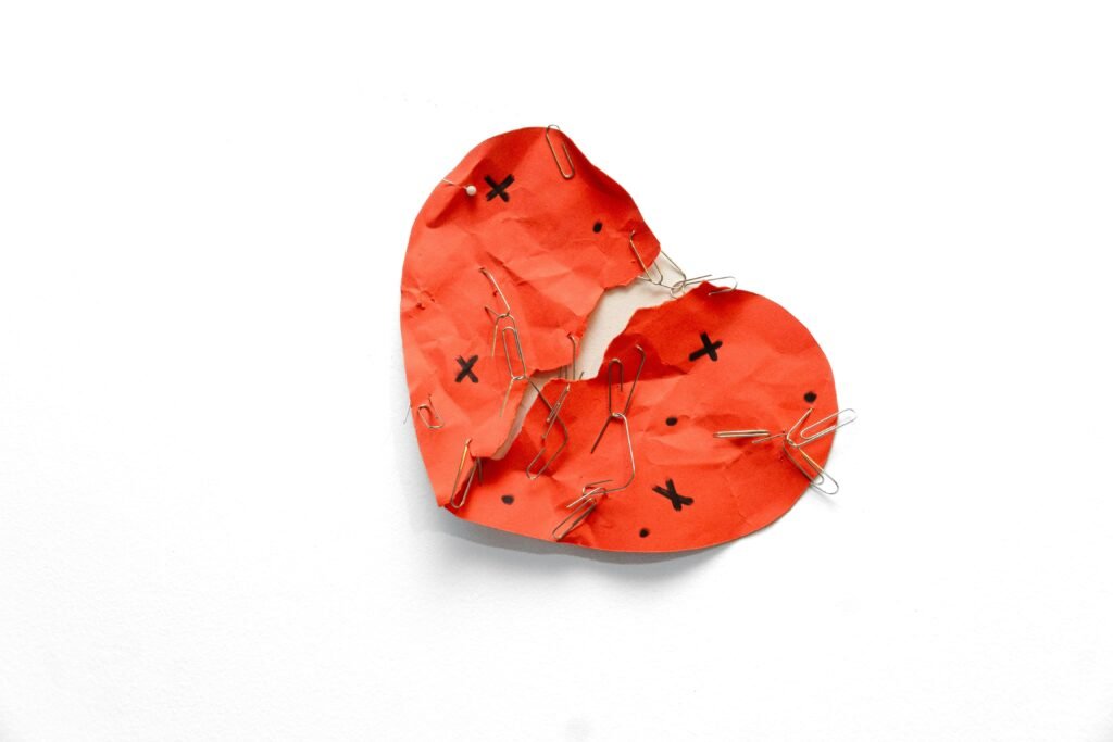 How to Make Heart Out of Gum Wrapper 2 Easy Methods + Tips showing wrapper folds, heart shaping, craft techniques, and easy instructions.