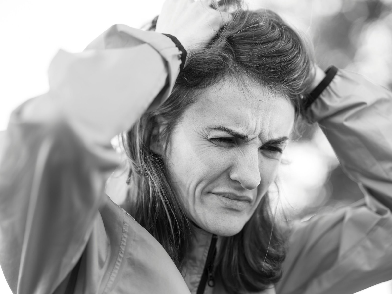 Why Do My Hair Follicles Hurt? featuring scalp tenderness, inflamed follicles, folliculitis, irritation, treatment, and warning signs.