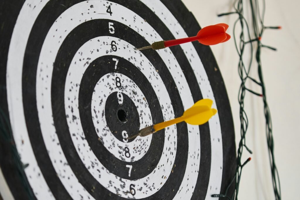 Research Dossier for Target Company Complete Guide to Company Research & Due Diligence guide to company profiles, industry research, financial health, competitors, ownership, and due diligence.