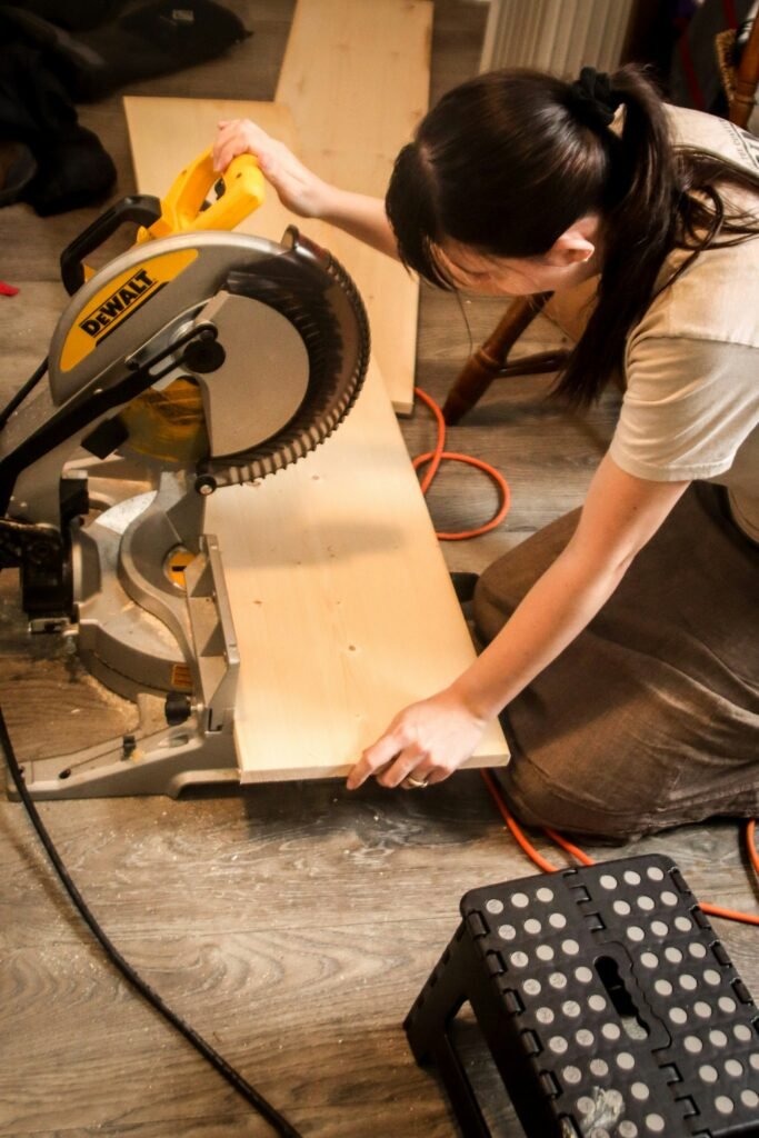 How Is Wood Cut When Ripping With a Table Saw? A Safe Step-by-Step Guide guide to rip-cutting wood, table saw setup, fence alignment, and cutting safety.
