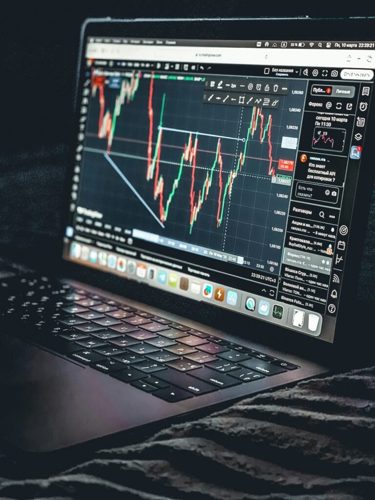 FintechZoom.io Nasdaq Complete Market Guide: Powerful Strategies, Key Trends & What to Know guide featuring Nasdaq stocks, market movements, investing insights, and financial trends.